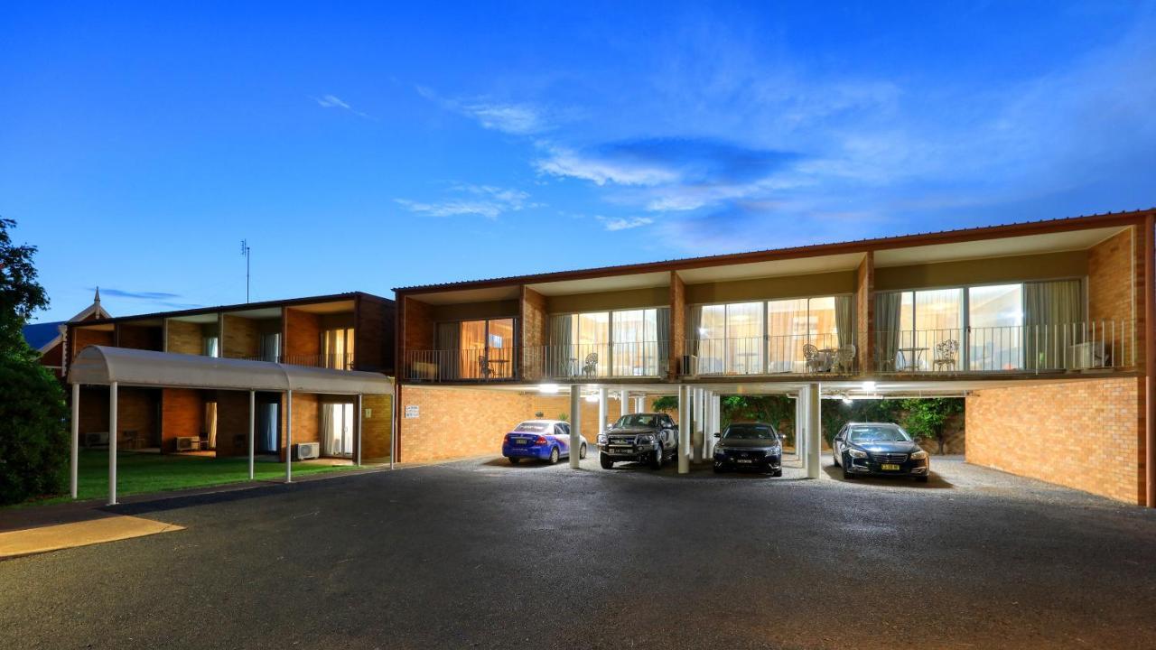 Court Street Motel パークス エクステリア 写真