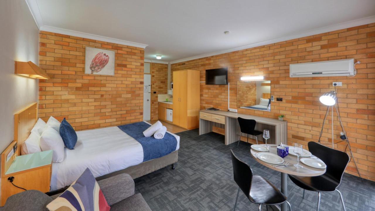 Court Street Motel パークス エクステリア 写真